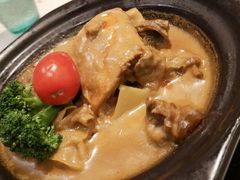 招牌咖喱牛腩煲-新宝餐厅(流塘店)