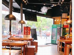 大堂-万兴佳烤肉·长白山老味道(东岸里店)