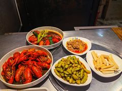 -龙巢盱眙龙虾·牛蛙·烧烤宵夜(八卦岭店)