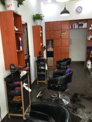 -都市靓剪烫染沙龙