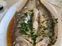 -七的湖·晚芳亭·阳澄湖农家菜·大闸蟹(莲花岛店)