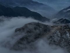 -牛背山