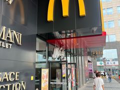 -麦当劳(龙之梦购物中心店)