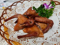 红烧乳鸽-聚家渔村·寻味顺德(大良店)