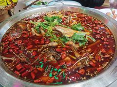 -蛙一刀·麻椒鱼火锅(金仙桥店)