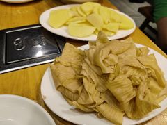 -榕江牛瘪牛肉火锅