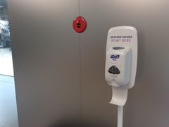 -Apple零售店(华贸购物中心店)