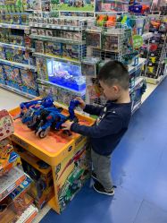 -玩具反斗城(万象汇店)