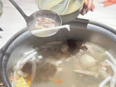 -喃喃椰·糟粕醋·椰子鸡火锅(七堡花园店)