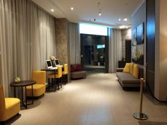 -如家精选酒店(广州萝岗宝能演艺中心香雪地铁站店)