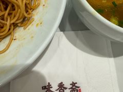 -上海书城(福州路店)