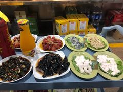 黑衣烧鹅-三千坪超级火锅市场·土灶牛肉火锅