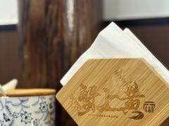 -蟹上黄·蟹黄面·江南糖水(人民广场店)
