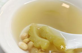 Goose Bone and Bitter Melon Soup