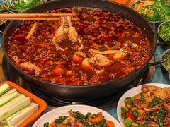 -鸿顺老铁锅美蛙鱼府(解放碑店)