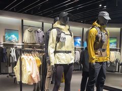 -凯乐石KAILAS(万国奥特莱斯店)