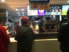 -麦当劳(斜土路2号店)