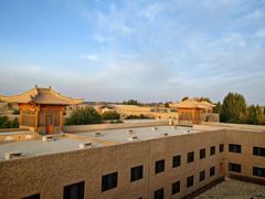 -敦煌山庄摘星阁