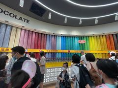 -m豆巧克力世界(上海世茂广场店)