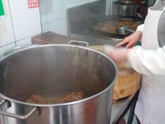 -谢记素红大肠店(新民路店)