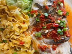 招牌鱼头面-屯屯面(海尔路店)