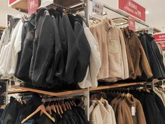 -优衣库(北京万柳华联购物中心店)