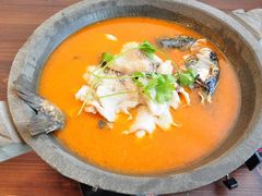 -灶知轩湘西石锅鱼(万佳广场店)