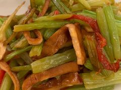 芹菜炒香干-老乡鸡(上海白玉兰广场店)
