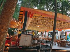 -二荆条·蜀鲜汇城市森林火锅