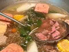 -左庭右院鲜牛肉火锅(金山万达店)