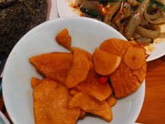 -菌自由丨野生菌火锅特色庭院餐厅(丽江古城店)