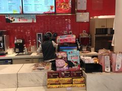 -85度C(生甜甜圈研究工坊·上海局门店)