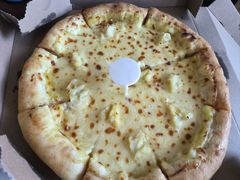 招牌榴莲薯泥卷边披萨-比格比萨自助(延庆万达广场店)