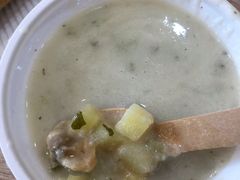 新英格兰风情蛤蜊巧达汤-达美乐比萨(凤凰东街店)