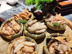 -慢丽江·云南野生菌土鸡锅(西山店)