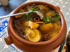 野生菌汽锅鸡-小厨子私房菜·云南美食店