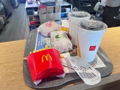 -麦当劳(四平路店)