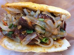 夹张飞牛肉凉粉-刘氏方酥锅盔(古城总店)