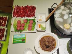 吊龙伴-潮泰牛肉火锅 · 创于1992年(车公庙店)