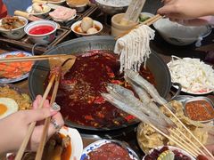 -萍姐火锅·公路夜市(武汉首店)