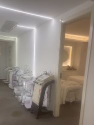 -春田皮肤管理中心品牌旗舰店