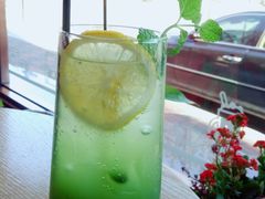 -ZING COFFEE 镜咖啡