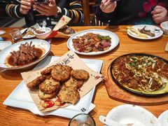 -大家发海鲜城夜排档(华山中路店)