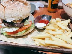 自制肉饼-魏斯理汉堡(西安沣东吾悦店)