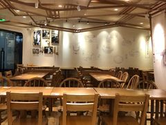 大堂-小满手工粉(上海品尊国际店)
