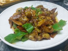 -老码头黑皮肘子锅包肉熏酱水饺(文政街店)