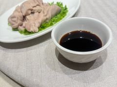 -品悦酒店(三林古镇店)
