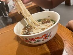 -矮子粉店1985·长沙米粉(湘春路店)
