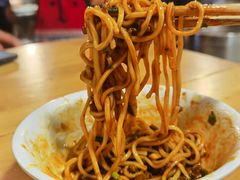 素椒杂酱面-明红蹄花(糍粑店街店)