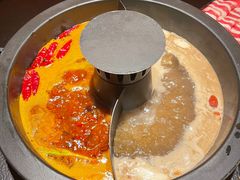 -晓宇重庆火锅(西安荟聚店)